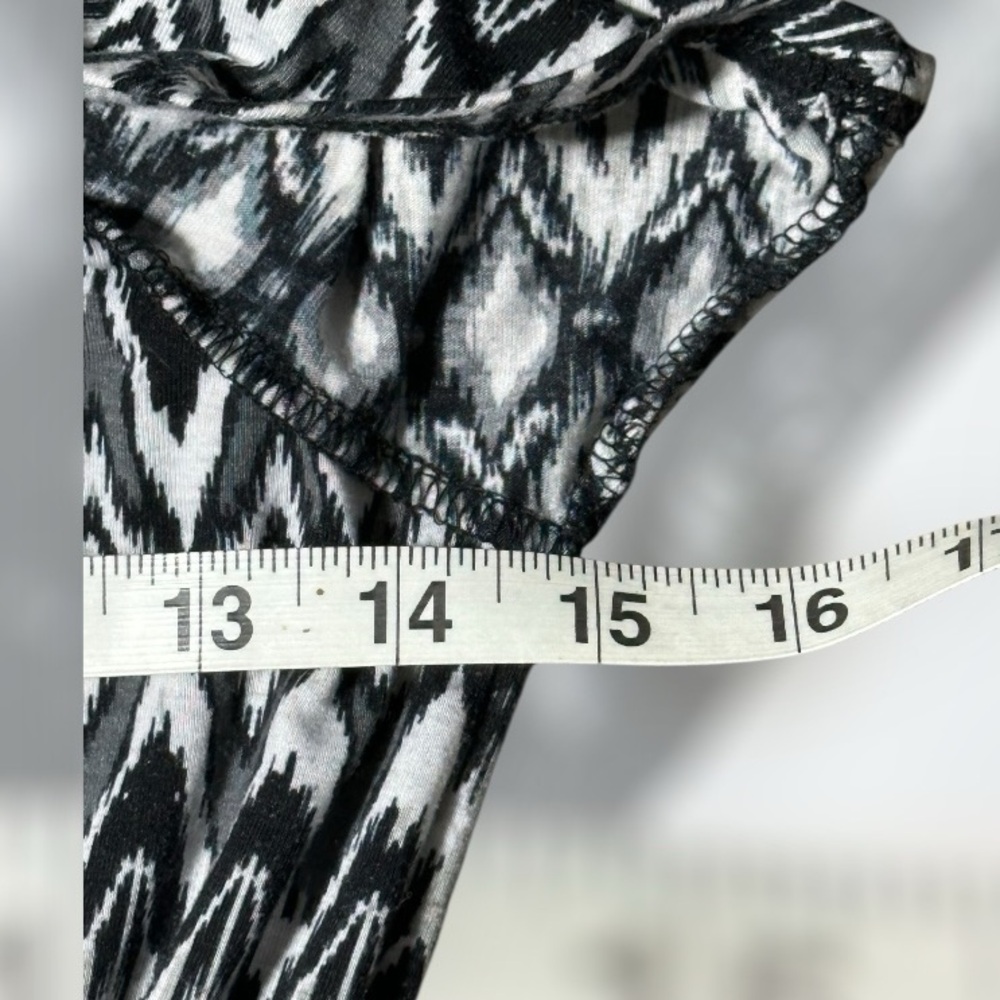 Women’s Summer Black and White Pencil Dress - Picture 6 of 8